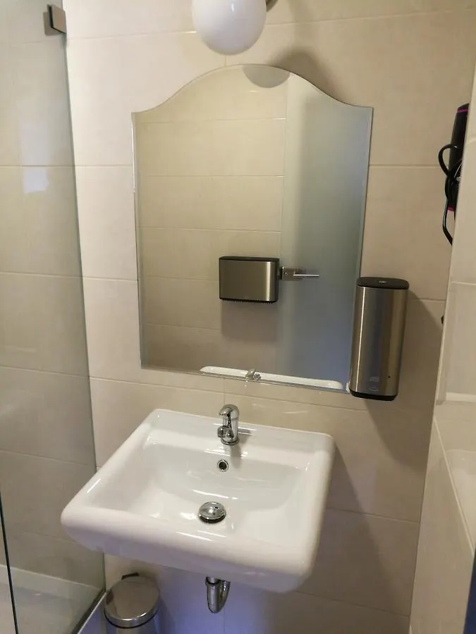 Opera Loft Rooms And Apartments Budapeszt Węgry