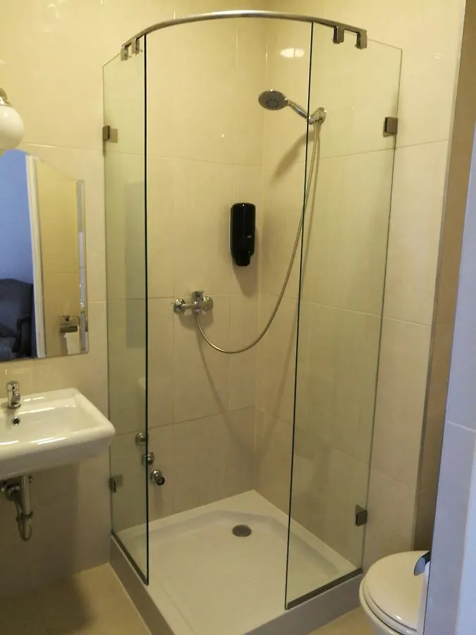 Opera Loft Rooms And Apartments Budapest Aparthotel
