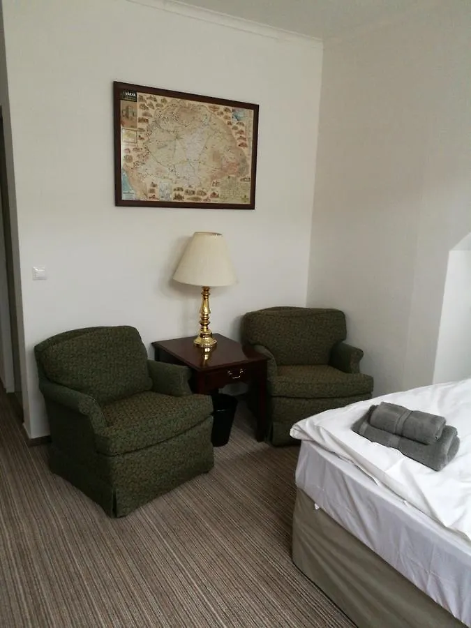 Aparthotel Opera Loft Rooms And Apartments Budapest