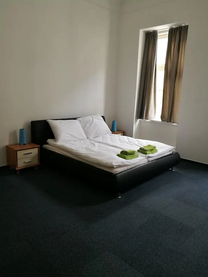 Opera Loft Rooms And Apartments Budapest 3*,