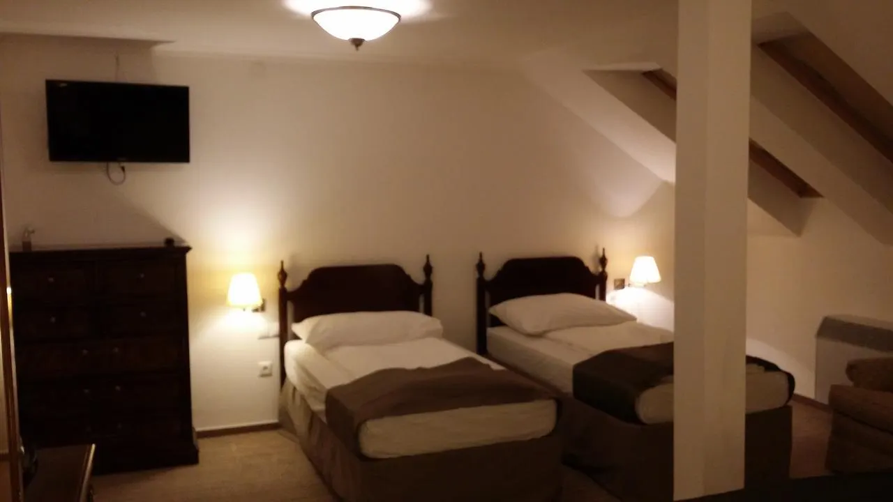 *** Aparthotel Opera Loft Rooms And Apartments Budapest Hungary