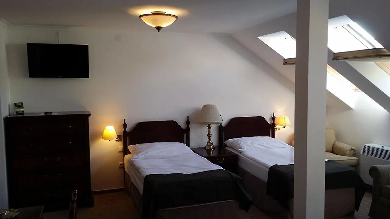 Opera Loft Rooms And Apartments Budapest Hungary
