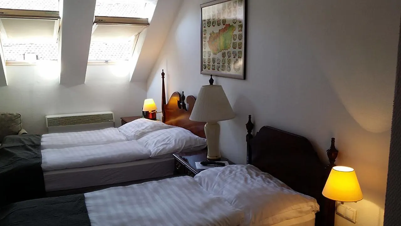 Opera Loft Rooms And Apartments Budapest 3*,  Hungary